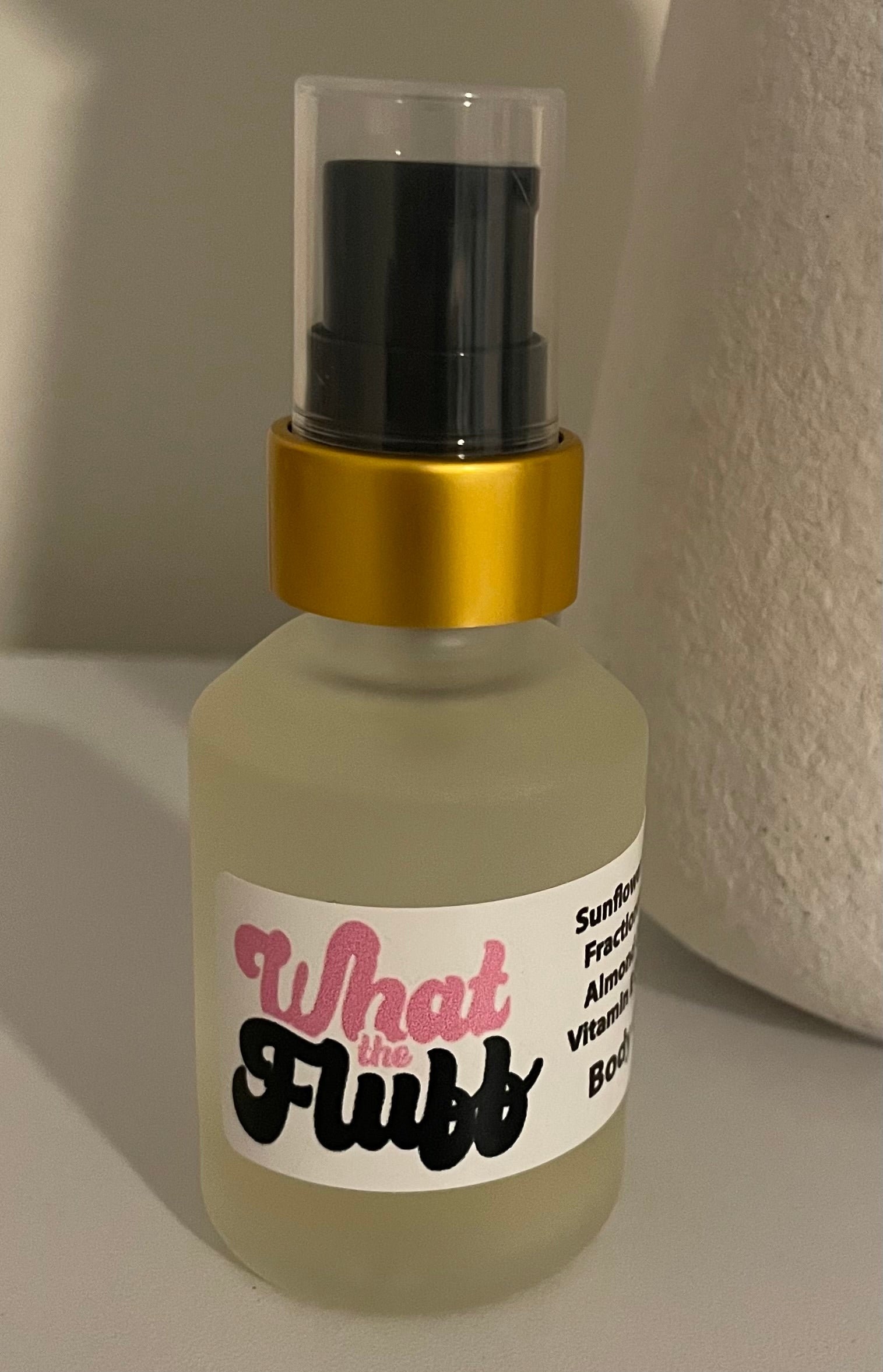 What The Fluff– Body Oil Sample